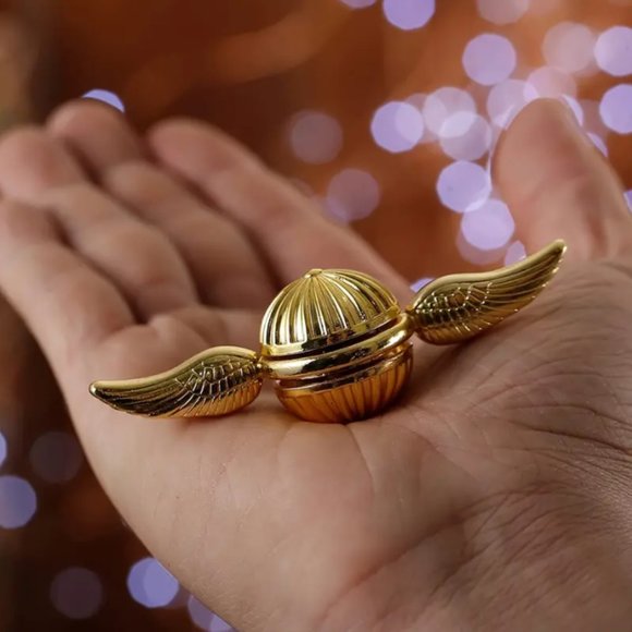 ๐50% OFF/3+...Spinning Golden Snitch (Harry Potter) - Picture 7 of 16